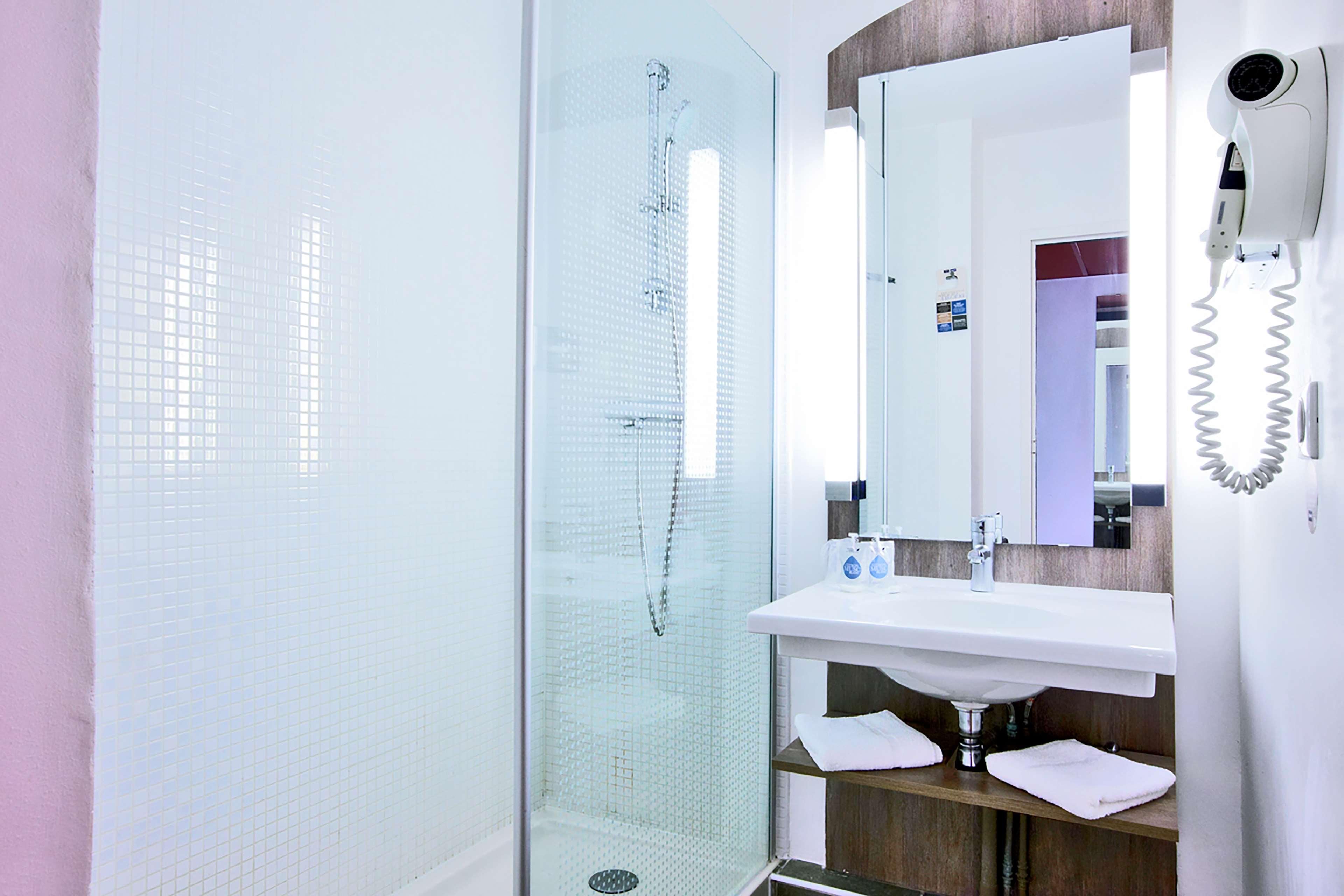 Kyriad Prestige Compiegne Jaux Екстериор снимка