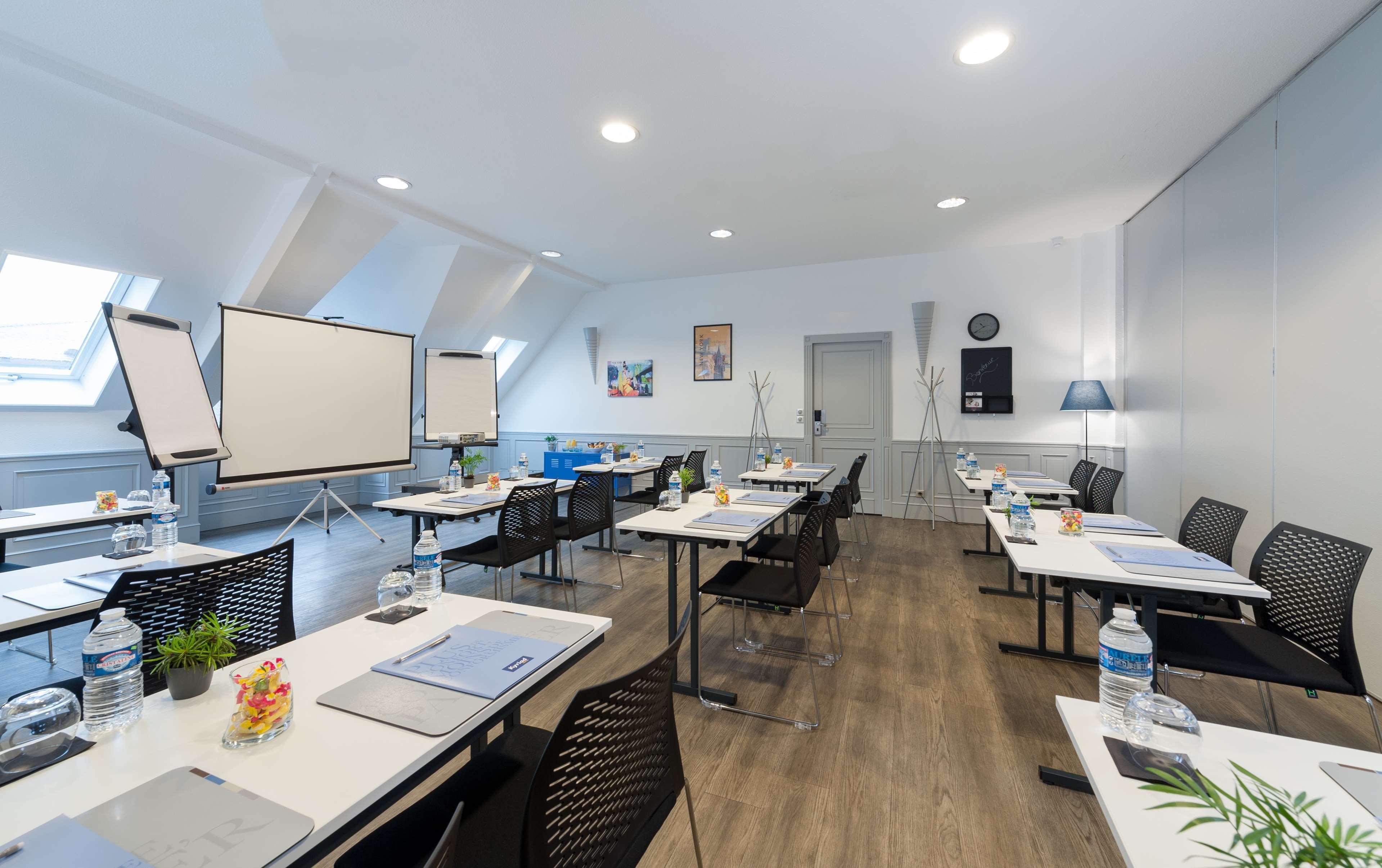 Kyriad Prestige Compiegne Jaux Екстериор снимка