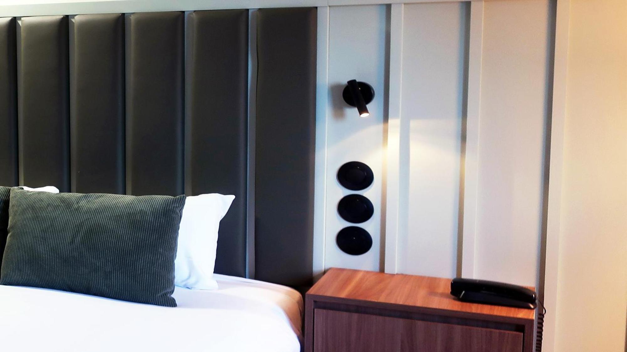 Kyriad Prestige Compiegne Jaux Екстериор снимка