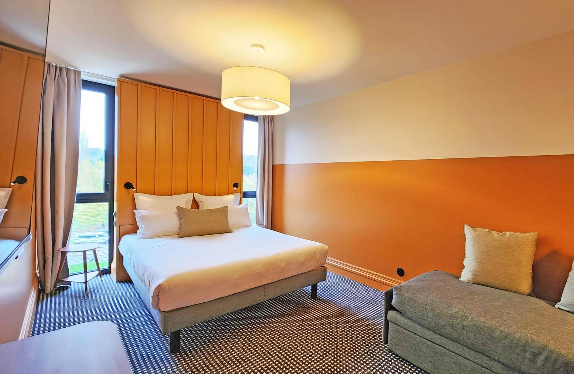 Kyriad Prestige Compiegne Jaux Екстериор снимка