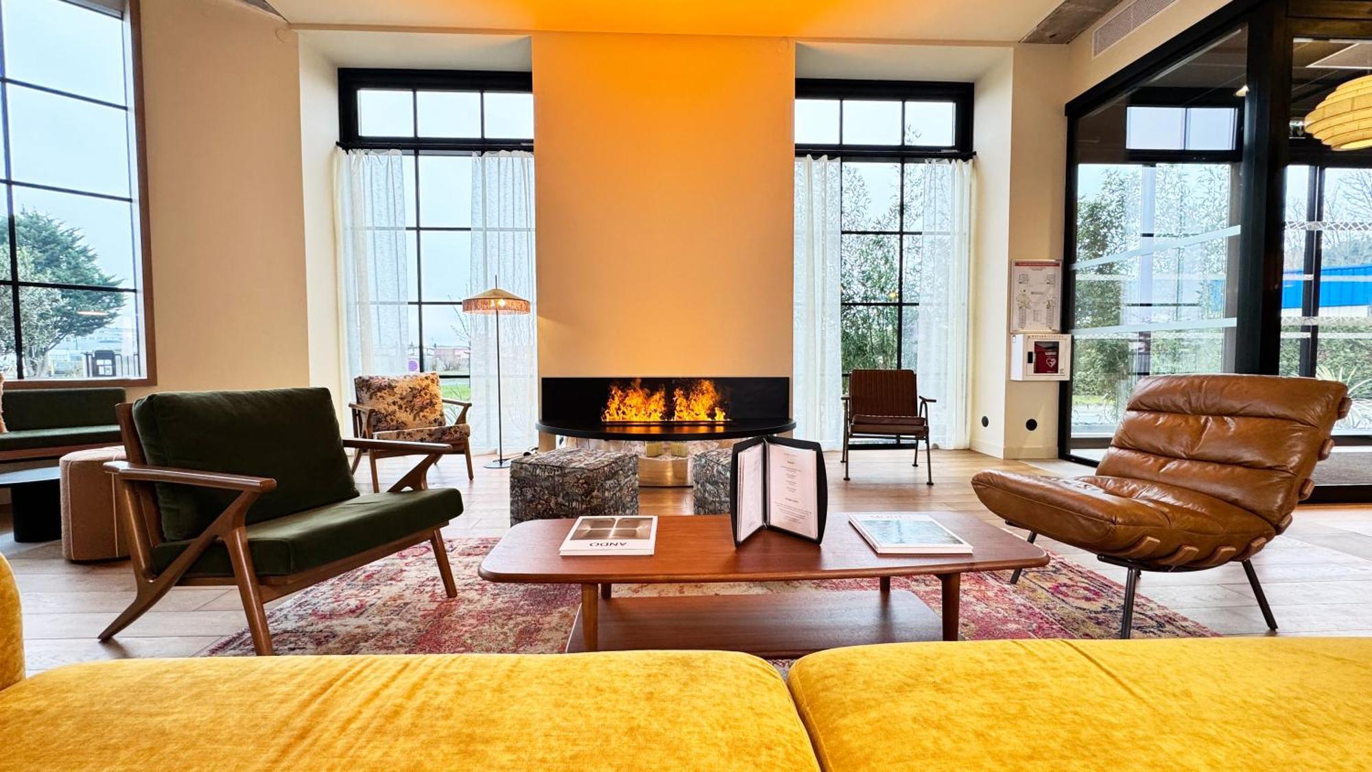 Kyriad Prestige Compiegne Jaux Екстериор снимка