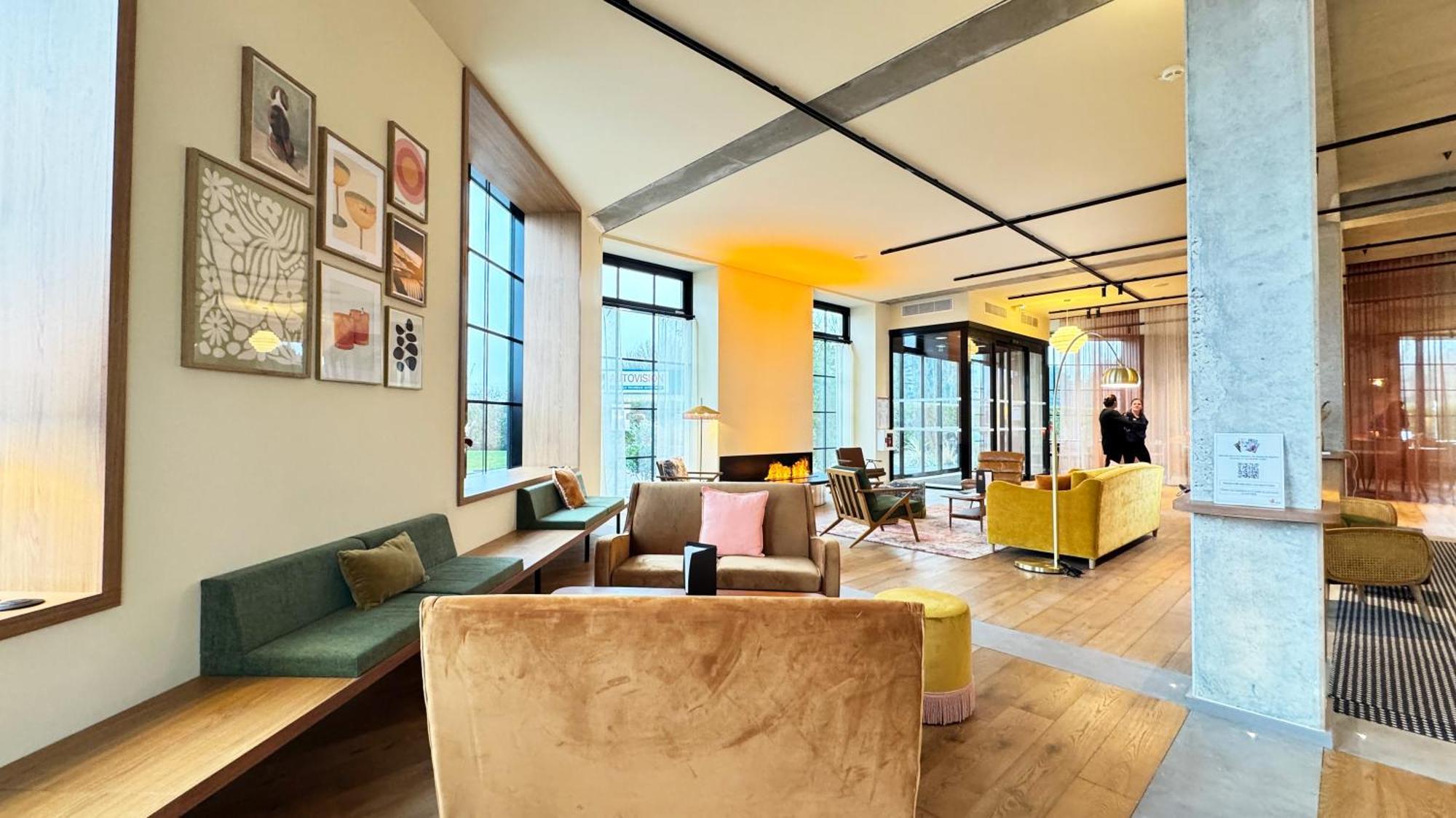Kyriad Prestige Compiegne Jaux Екстериор снимка