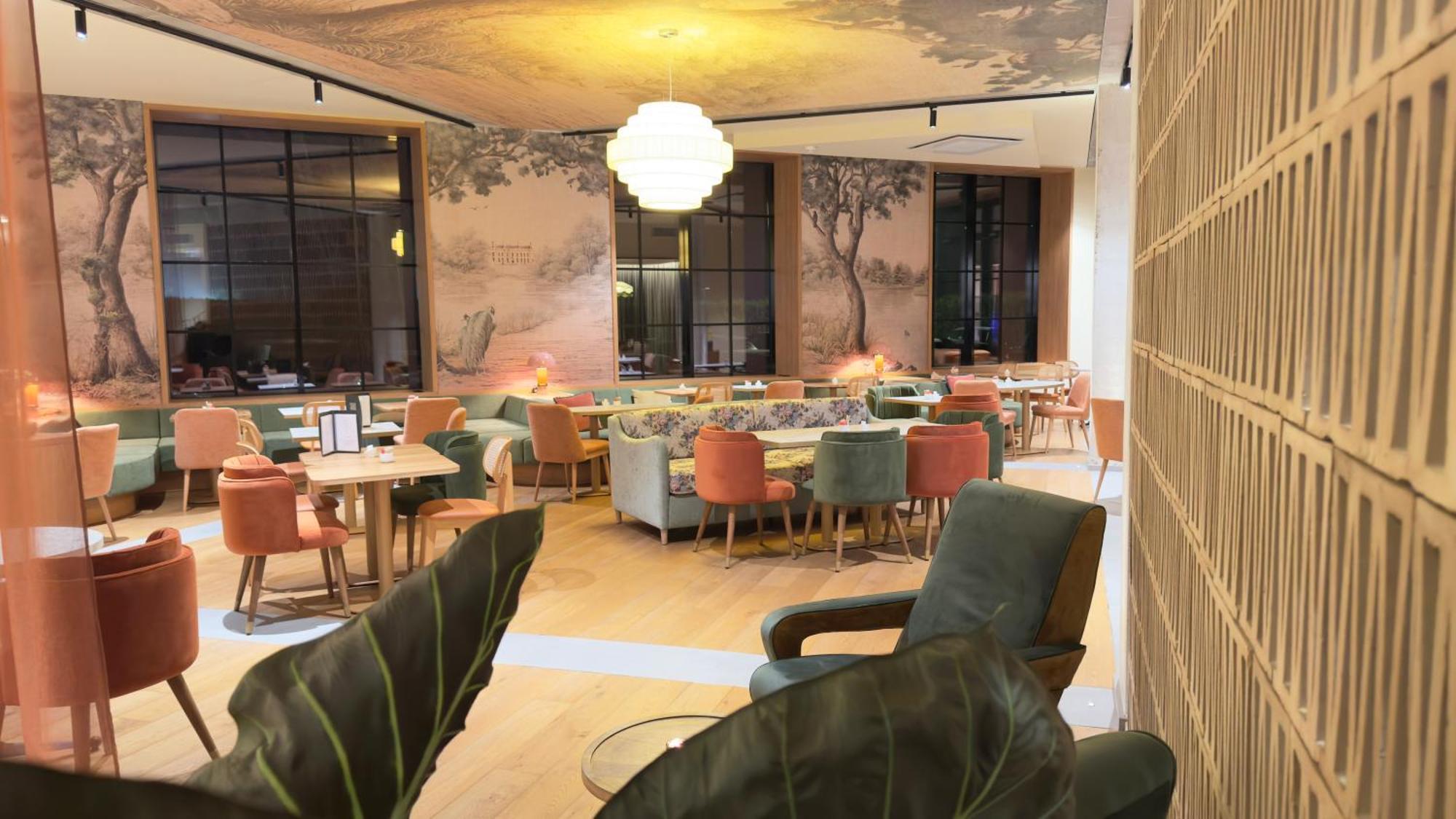 Kyriad Prestige Compiegne Jaux Екстериор снимка